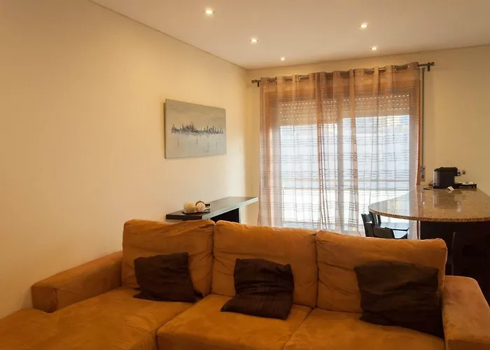 Lagoa * Повуа-ди-Варзин